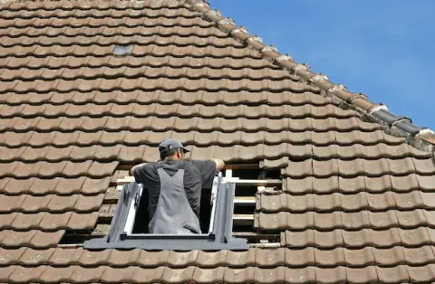 Pose de velux - Steinbrunn-le-Bas